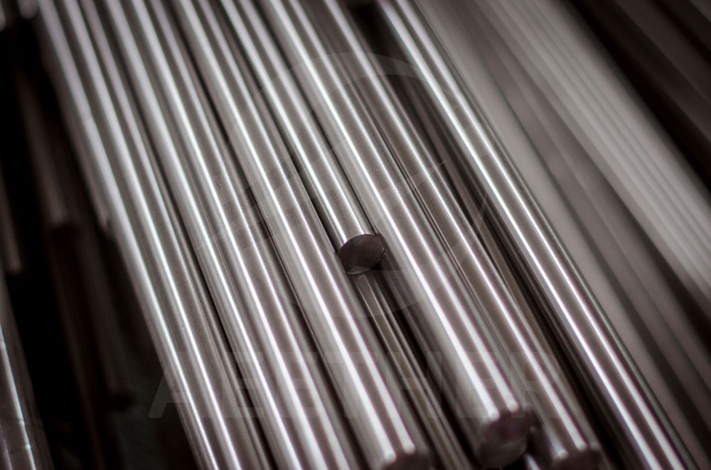 photo of nickel alloy bars